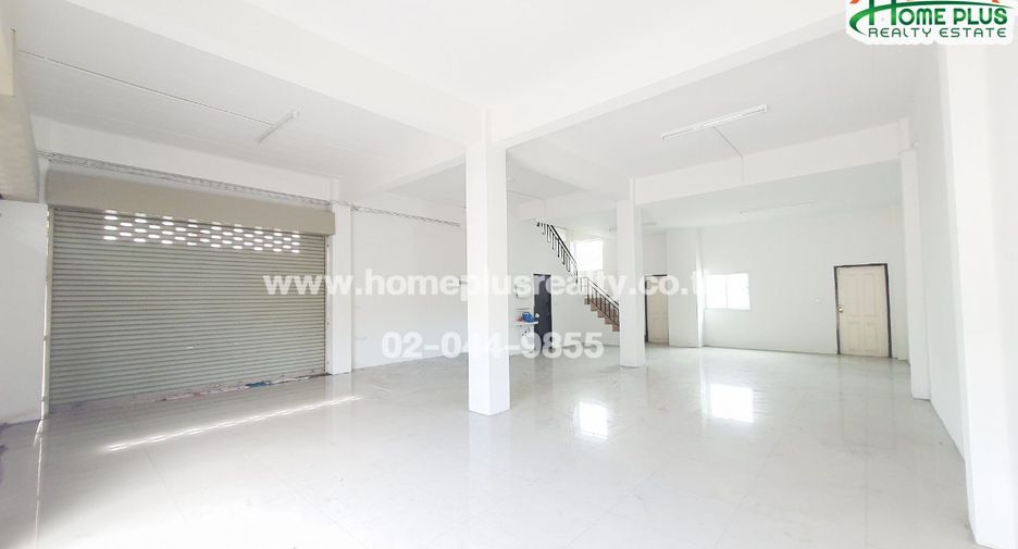 À vendre 4 chambres local commercial à Si Racha, Chonburi