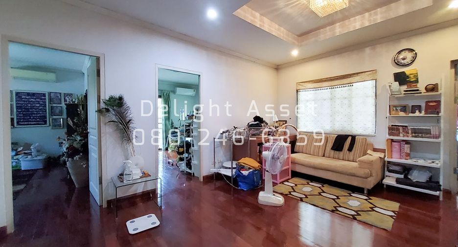 For sale 4 bedrooms house in Pak Kret, Nonthaburi