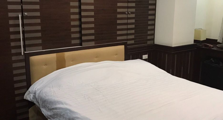 ให้เช่า และ ขาย 4 ห้องนอน คอนโด ใน คลองเตย, กรุงเทพฯ