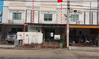 For sale 4 bedrooms townhouse in Min Buri, Bangkok