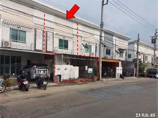 Продажа 4 спальни таунхаус в Мин Бури, Бангкок