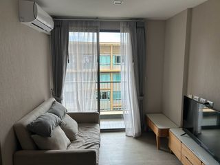 For Rent 1 Bedroom Condo In Huai Khwang, Bangkok