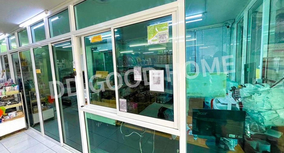 For sale 2 ベッドルーム retail Space in Bang Yai, Nonthaburi