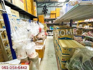 Gewerbefläche zum Kauf mit 2 Zimmer in Bang Yai, Nonthaburi