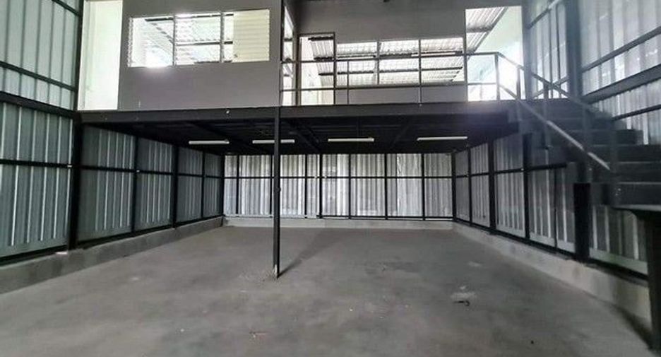 For rent warehouse in Bang Kruai, Nonthaburi
