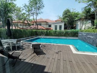 À louer 5 chambres maison à Pak Kret, Nonthaburi