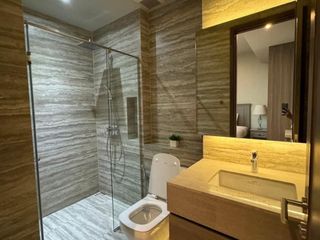 Wohnung zur Miete mit 3 Zimmer in Khlong Toei, Bangkok