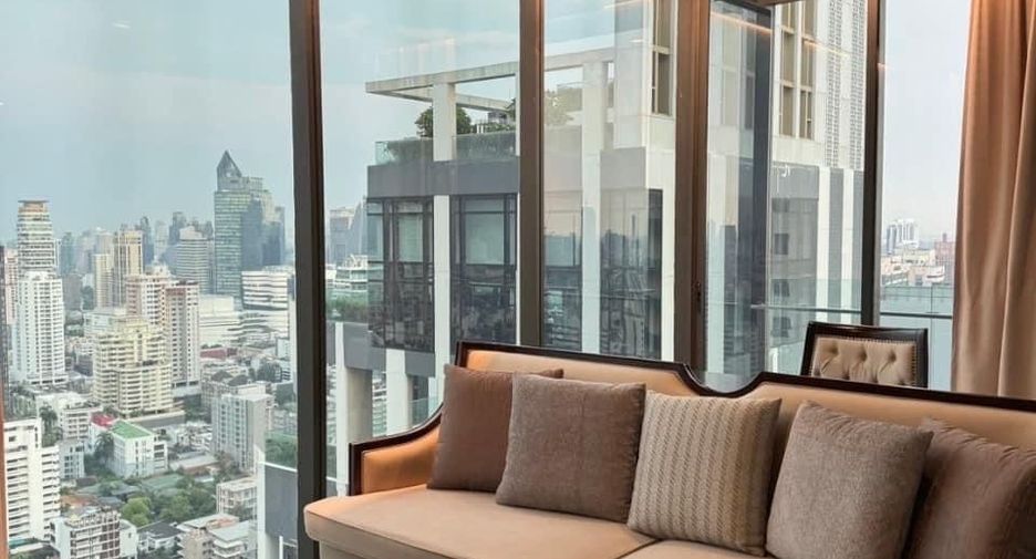À louer 3 chambres condo à Khlong Toei, Bangkok