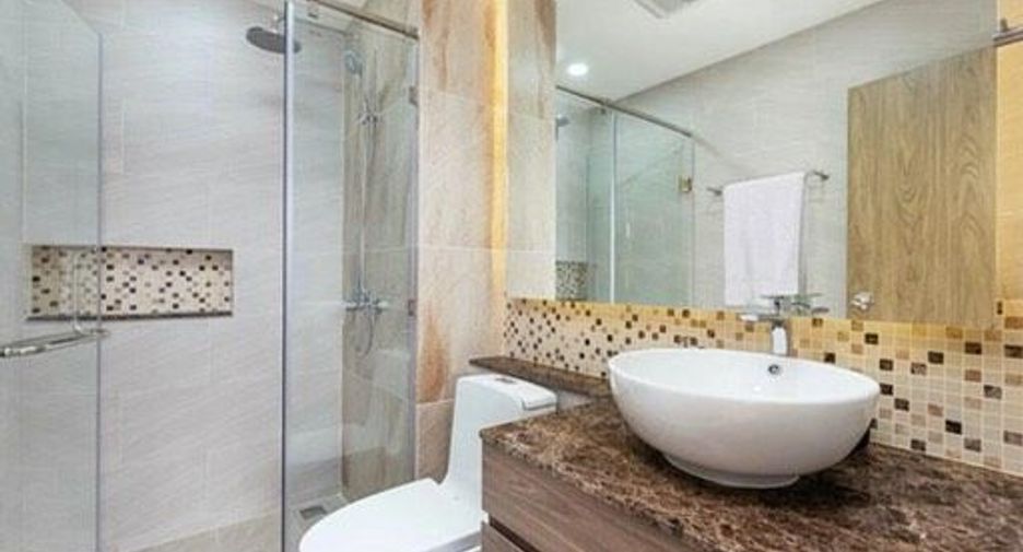 À louer 2 chambres appartement à Mueang Phuket, Phuket