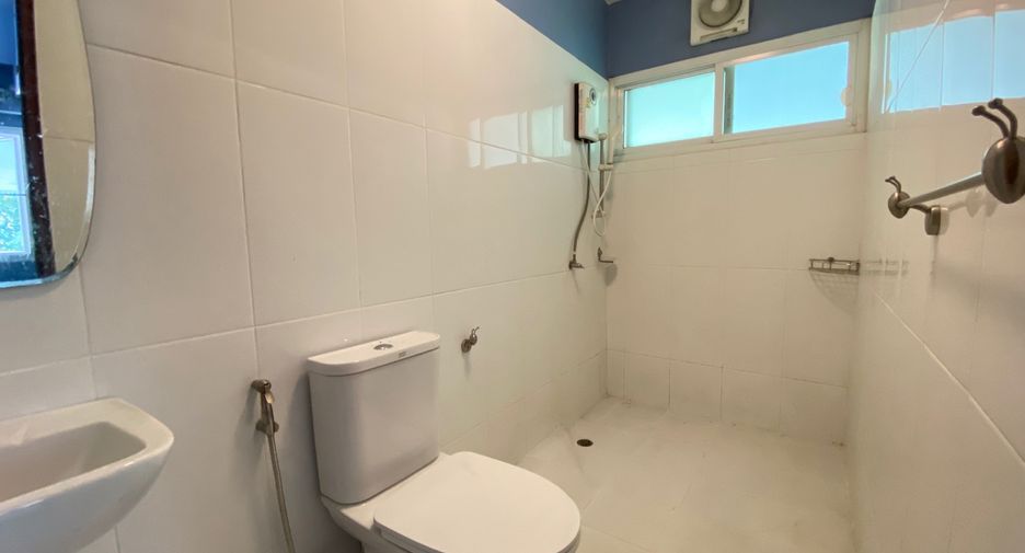 For sale 3 bedrooms house in Mueang Chiang Mai, Chiang Mai