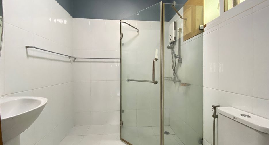 For sale 3 bedrooms house in Mueang Chiang Mai, Chiang Mai