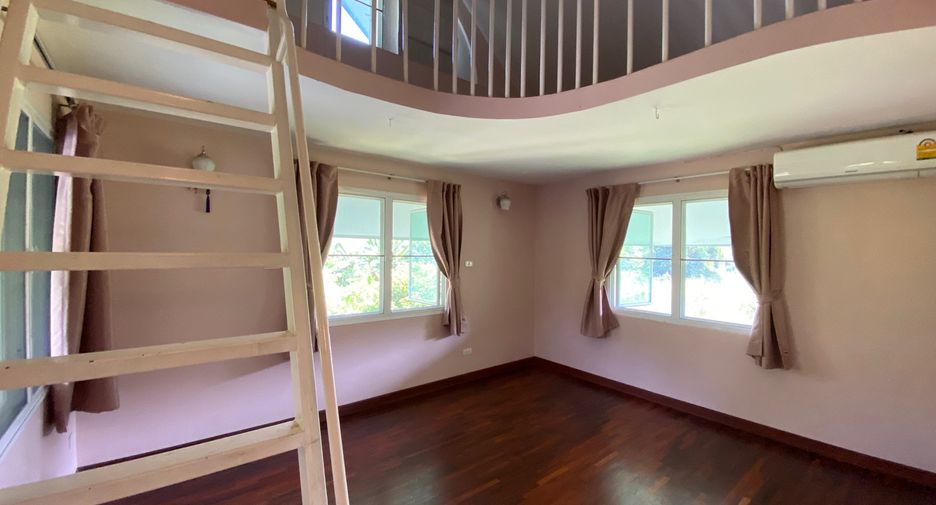 For sale 3 bedrooms house in Mueang Chiang Mai, Chiang Mai