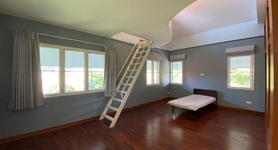 For sale 3 bedrooms house in Mueang Chiang Mai, Chiang Mai