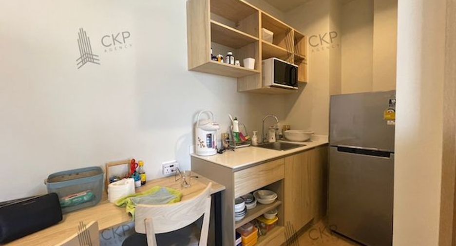 For sale 1 bed condo in Khlong Luang, Pathum Thani