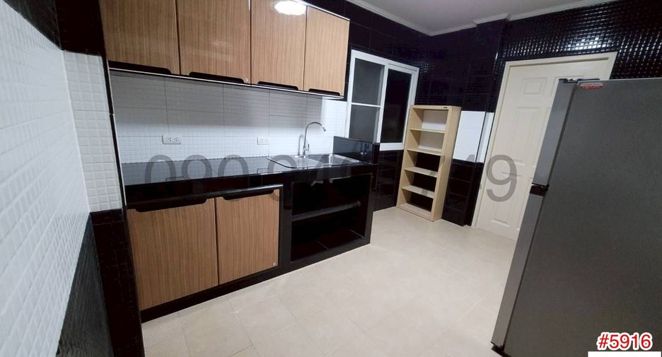 For rent 4 ベッドルーム house in Prawet, Bangkok