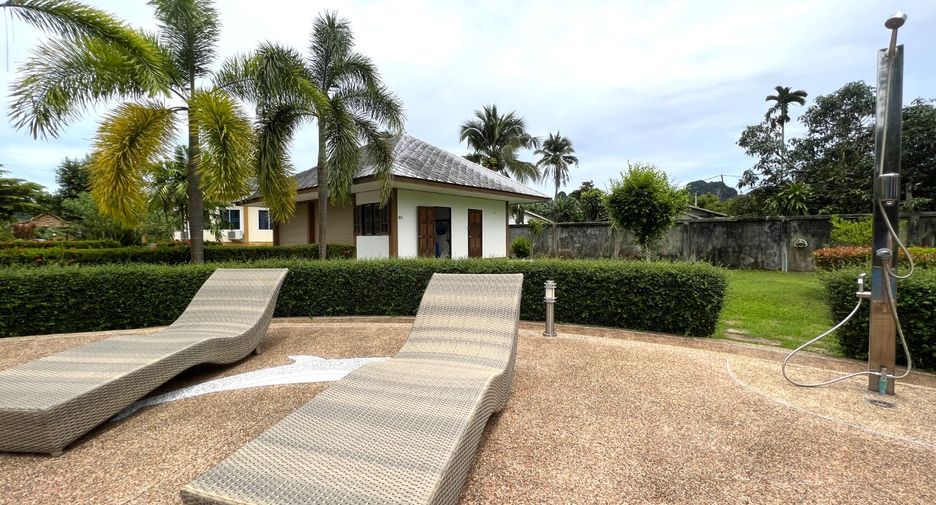 Villa en alquiler de 3 habitaciones en Mueang Krabi, Krabi