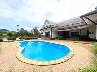 For rent 3 bed villa in Mueang Krabi, Krabi