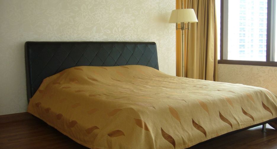 For rent and for sale 2 bedrooms condo in Khlong Toei, Bangkok