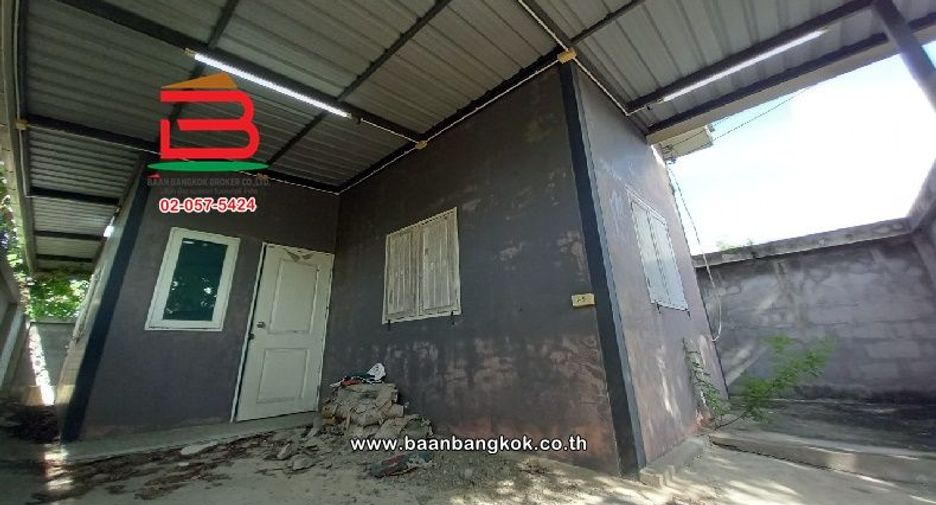 Haus zum Kauf mit 1 Zimmer in Khlong Sam Wa, Bangkok