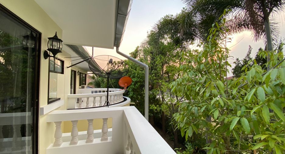 À vendre 4 chambres maison à San Kamphaeng, Chiang Mai