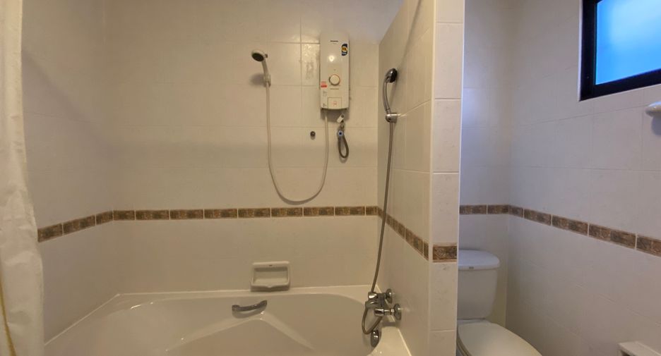 À vendre 4 chambres maison à San Kamphaeng, Chiang Mai