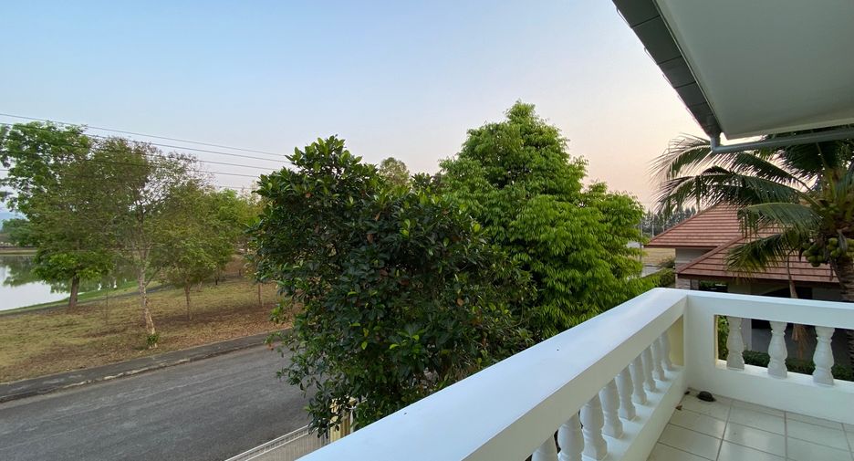 À vendre 4 chambres maison à San Kamphaeng, Chiang Mai