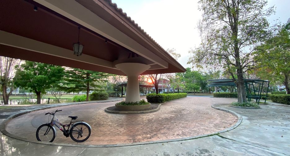 À vendre 4 chambres maison à San Kamphaeng, Chiang Mai