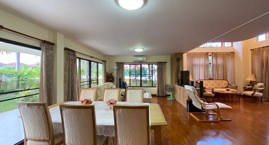 À vendre 4 chambres maison à San Kamphaeng, Chiang Mai