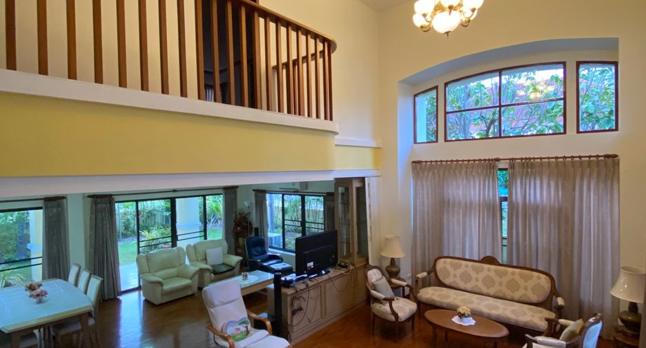 À vendre 4 chambres maison à San Kamphaeng, Chiang Mai