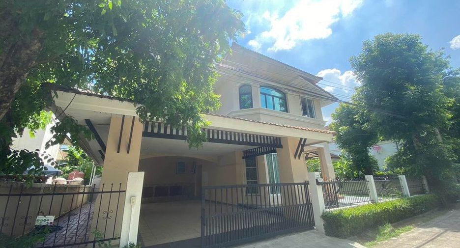 For rent 4 bed house in Sai Mai, Bangkok
