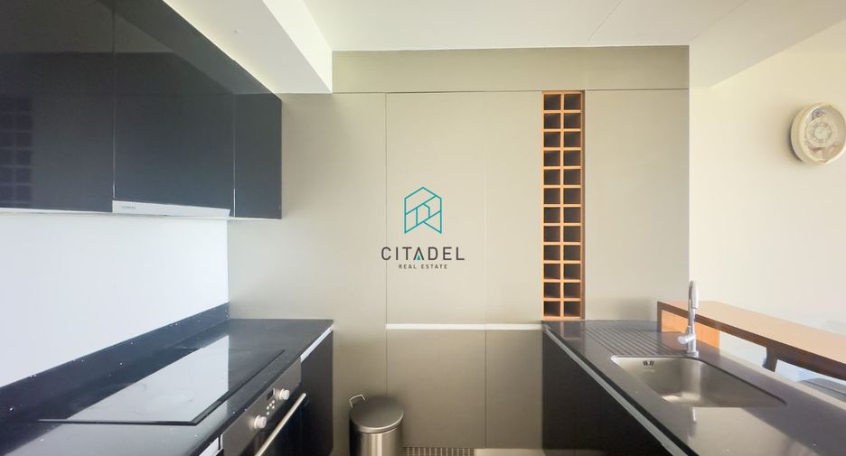 For rent and for sale 1 bed condo in Sathon, Bangkok