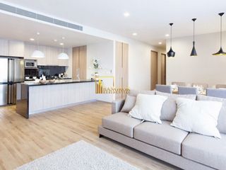 For rent 2 bedrooms apartment in Khlong Toei, Bangkok