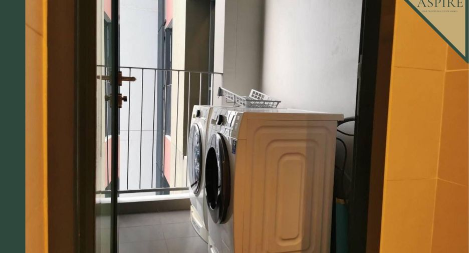 For sale 2 bedrooms condo in Yan Nawa, Bangkok