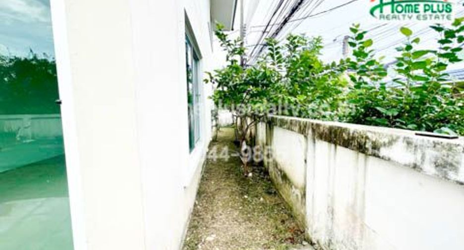 Casa en venta de 3 habitaciones en Bang Khen, Bangkok