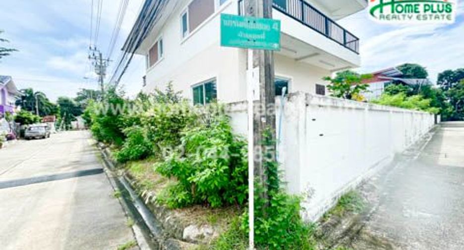 Casa en venta de 3 habitaciones en Bang Khen, Bangkok