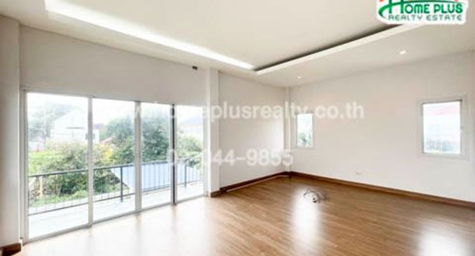 Casa en venta de 3 habitaciones en Bang Khen, Bangkok