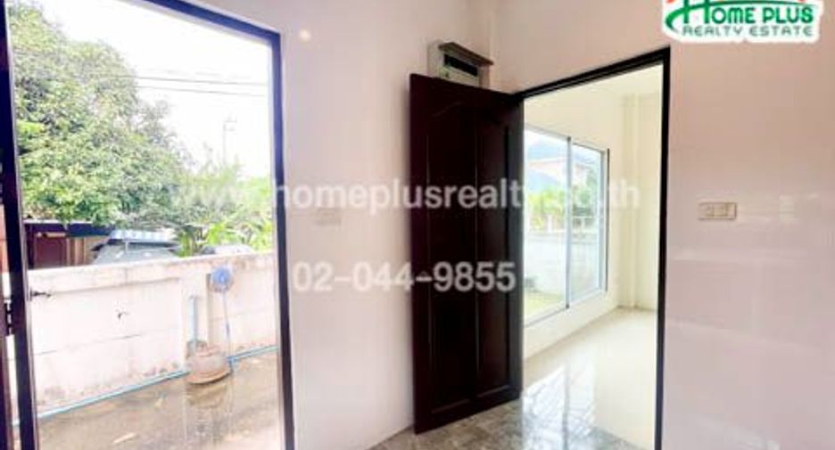 Casa en venta de 3 habitaciones en Bang Khen, Bangkok