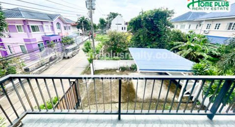 Casa en venta de 3 habitaciones en Bang Khen, Bangkok