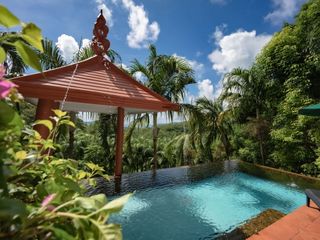 For rent 3 bedrooms villa in Mueang Phuket, Phuket