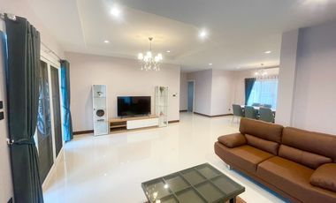 Haus zur Miete und zum Kauf mit 4 Zimmer in San Sai, Chiang Mai