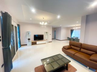 Haus zur Miete und zum Kauf mit 4 Zimmer in San Sai, Chiang Mai