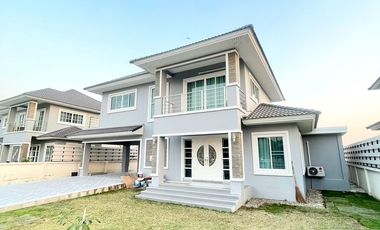 Haus zur Miete und zum Kauf mit 4 Zimmer in San Sai, Chiang Mai
