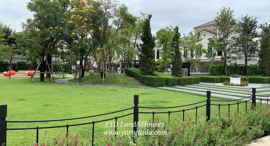For rent 2 bedrooms townhouse in Prawet, Bangkok