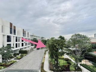 For sale 3 bedrooms house in Yan Nawa, Bangkok