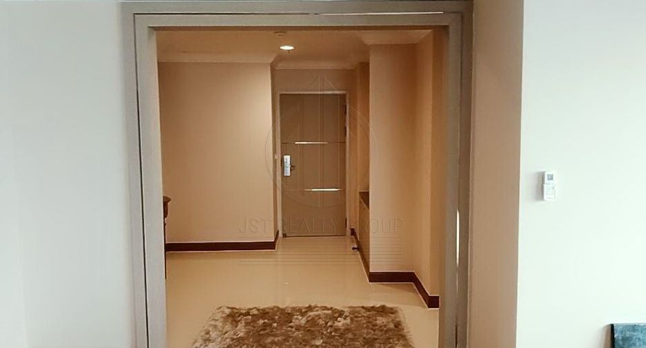 Wohnung zur Miete mit 3 Zimmer in Watthana, Bangkok