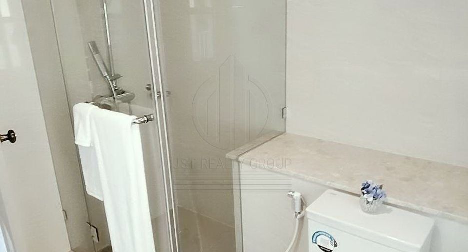 Wohnung zur Miete mit 3 Zimmer in Watthana, Bangkok