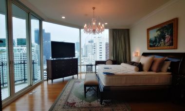 For rent 4 bedrooms condo in Watthana, Bangkok