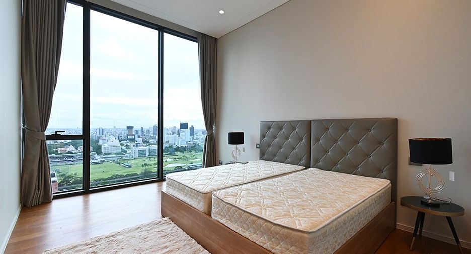 Wohnung zur Miete mit 4 Zimmer in Pathum Wan, Bangkok