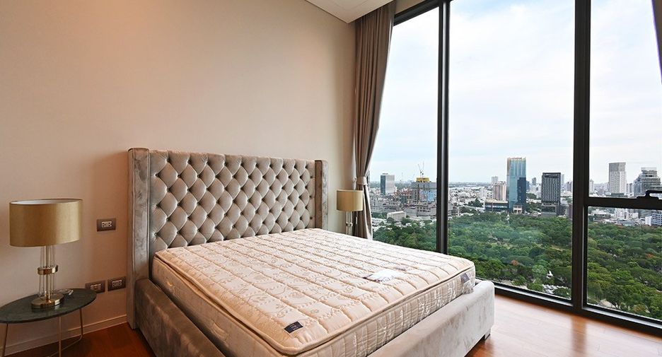 Wohnung zur Miete mit 4 Zimmer in Pathum Wan, Bangkok
