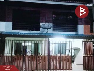 For sale 4 bed townhouse in Mueang Chachoengsao, Chachoengsao